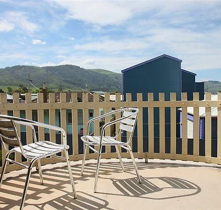 Apollo Bay Backpackers Lodge Exterior photo